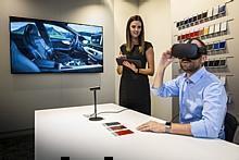 Audi startet Virtual Reality im Autohaus.  Foto: Auto-Medienportal.Net/Audi